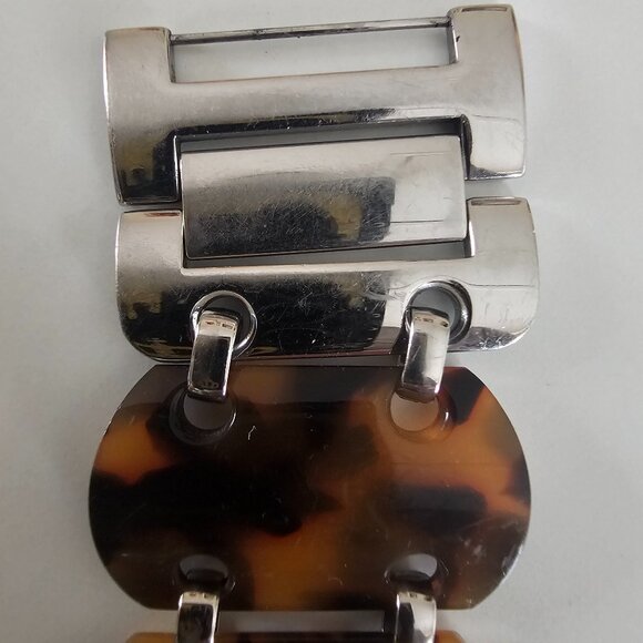 Michael Kors Leopard Print Watch and Bracelet Set - Picture 6 of 11